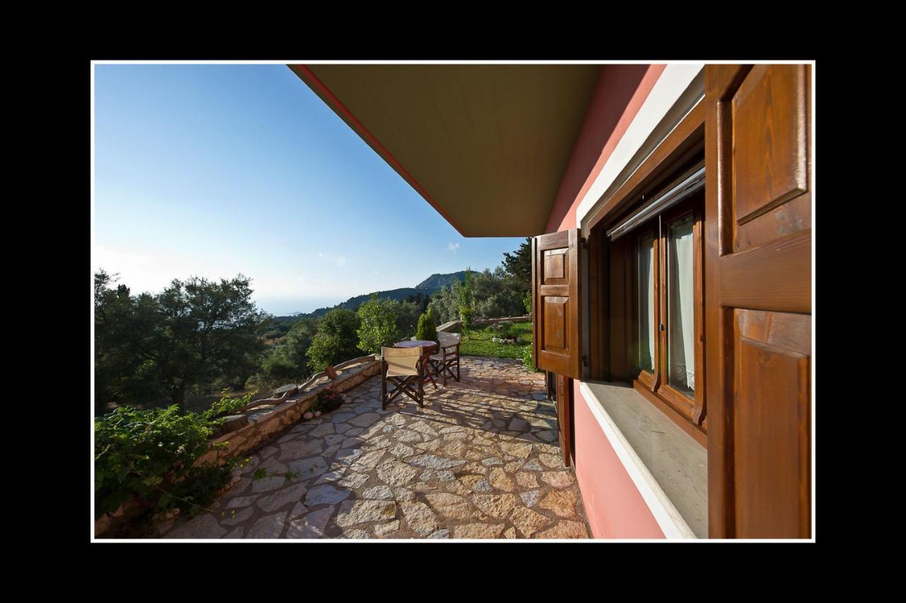 Porto Katsiki Guest Houses Athánion Екстериор снимка
