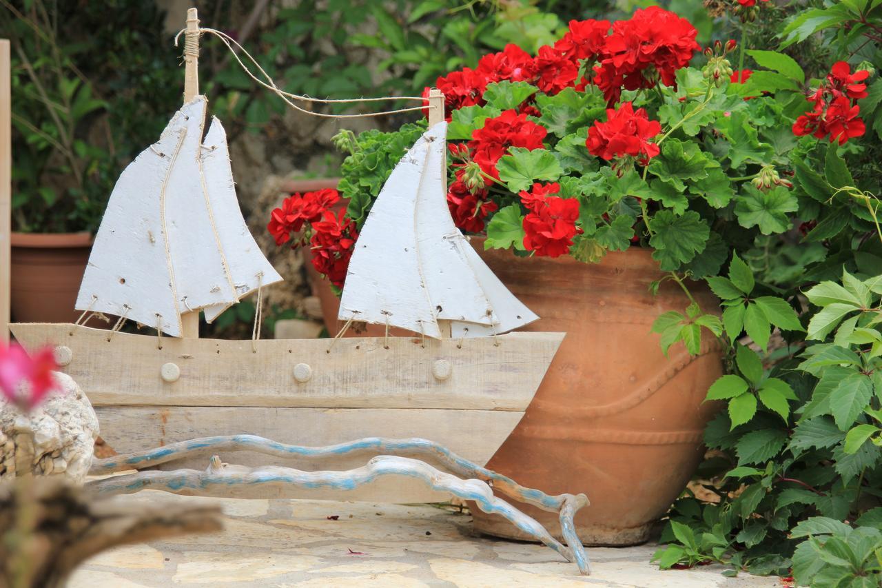 Porto Katsiki Guest Houses Athánion Екстериор снимка